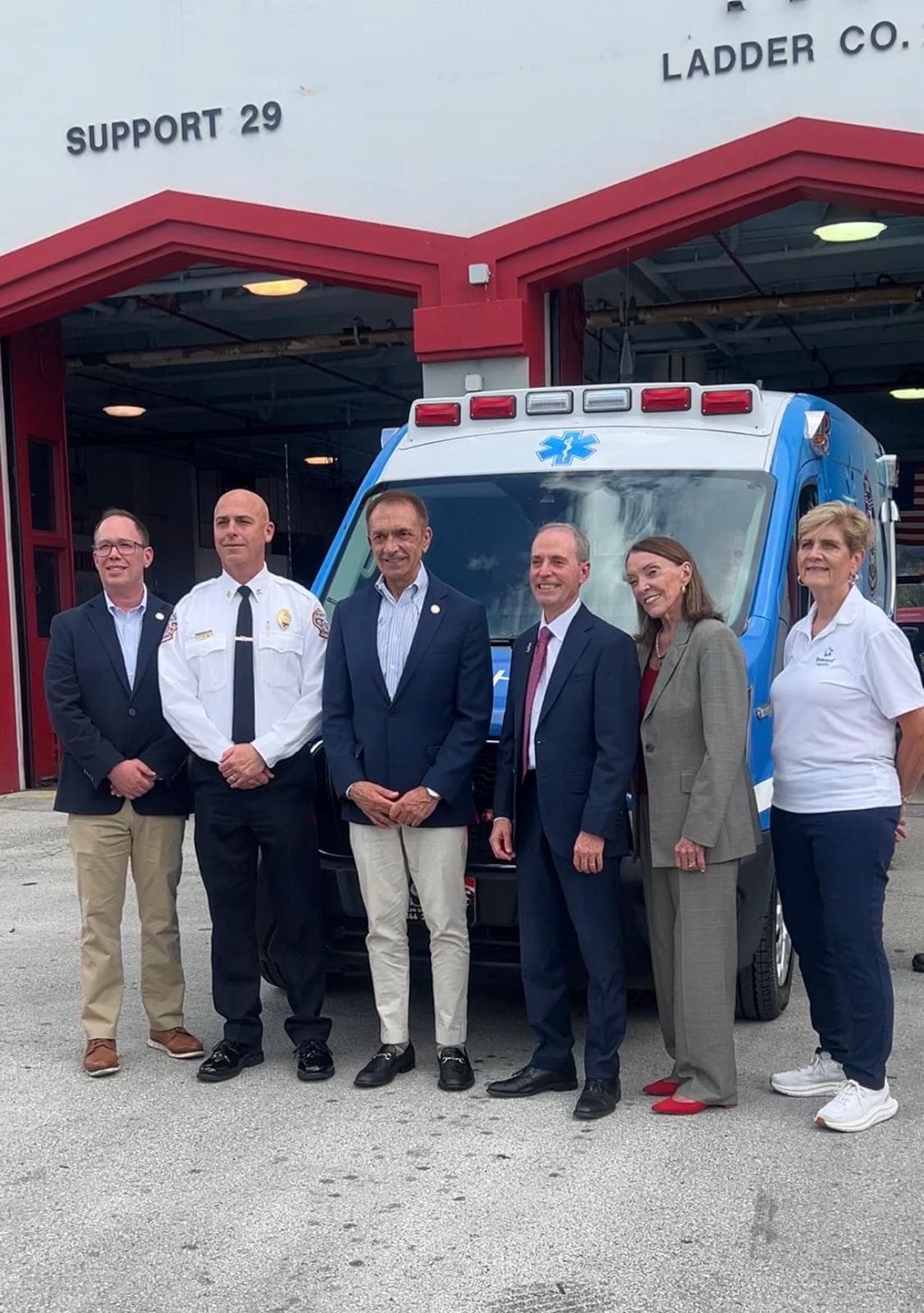 Broward Health, Fort Lauderdale Fire Rescue welcome new ambulance