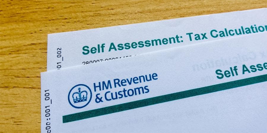 UK Self-Assessment Deadlines 2026: Penalties Expats Should Avoid