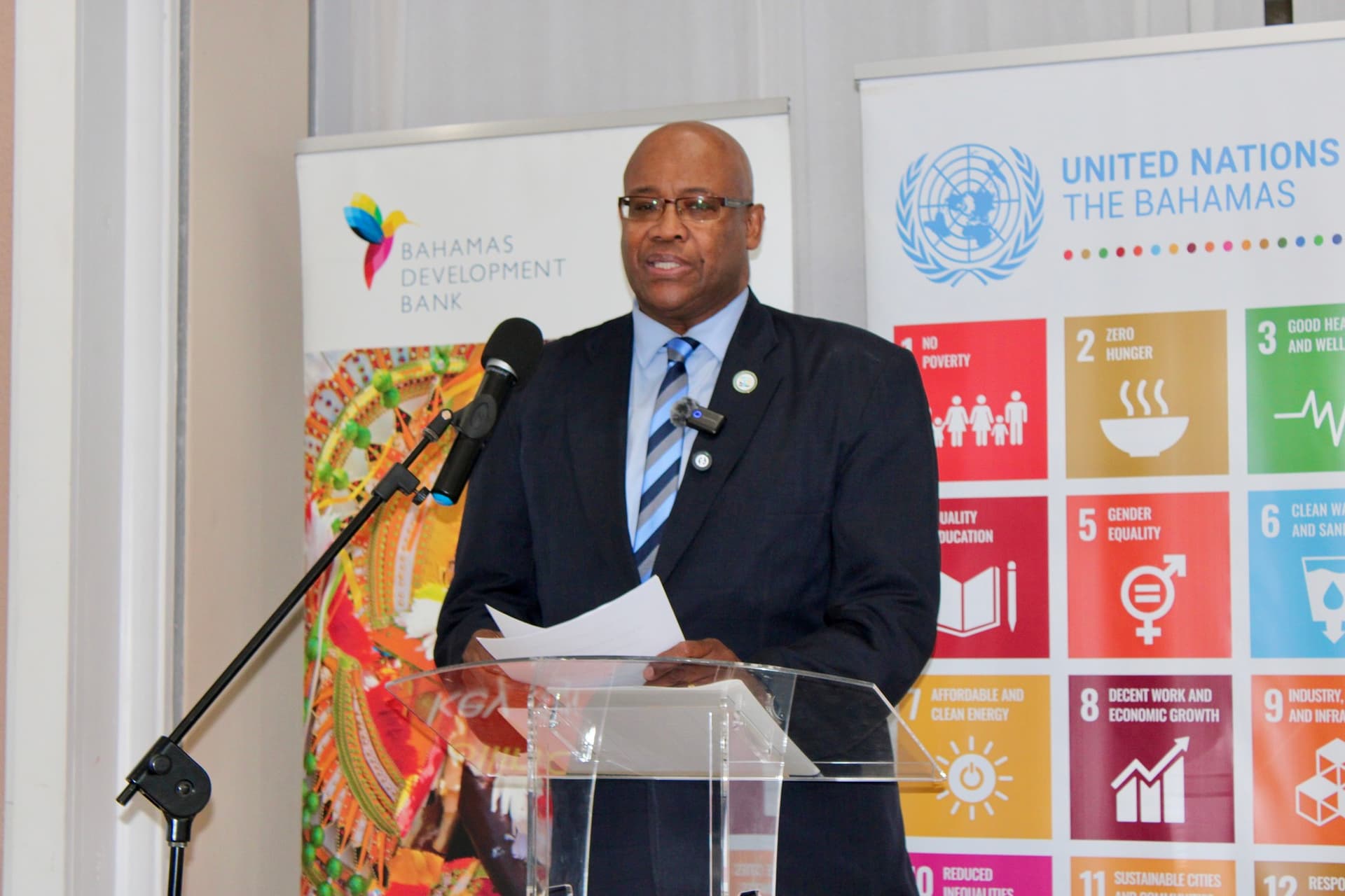 Bahamas Environment Minister Vaughn Miller dies at 64