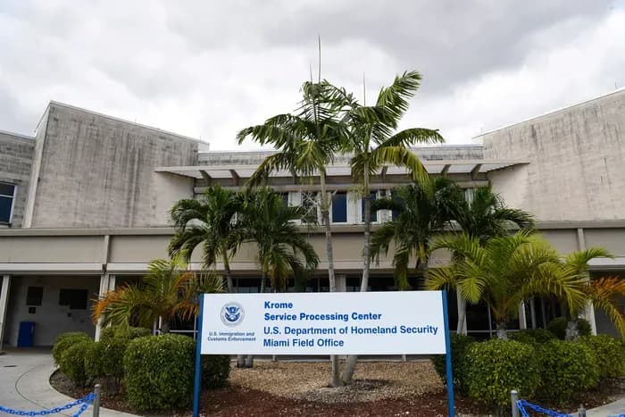 Cuban migrant dies in ICE custody in Miami; investigation underway