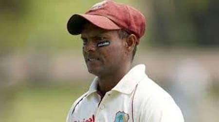 Chanderpaul signs new one-year deal with Lancashire