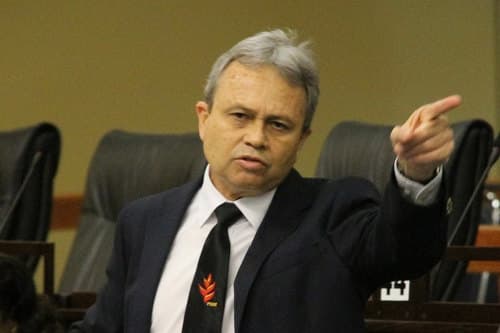T&T Gov't to audit CLICO