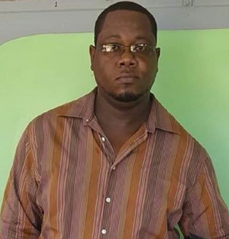 Suspended police officer shot and killed in Jamaica