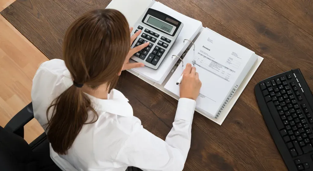 7 signs your business has outgrown DIY bookkeeping