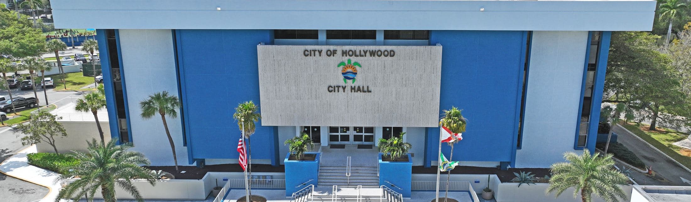 Hollywood votes to increase mayor’s pay by 82%, commissioners by 35%