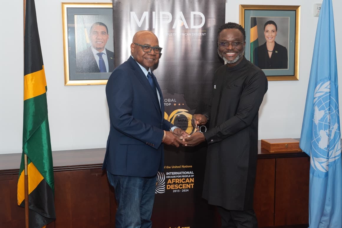 Jamaica Tourism Minister Edmund Bartlett receives MIPAD lifetime achievement award