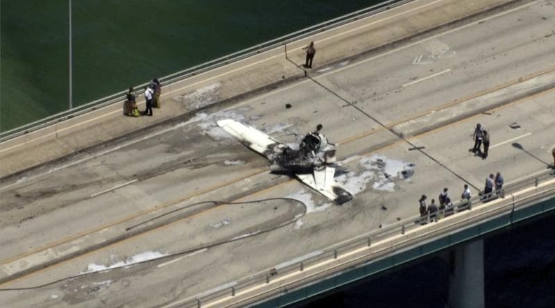 One person killed following plane crash on Florida bridge