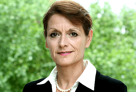 Contract of Cayman Island’s Governor extended
