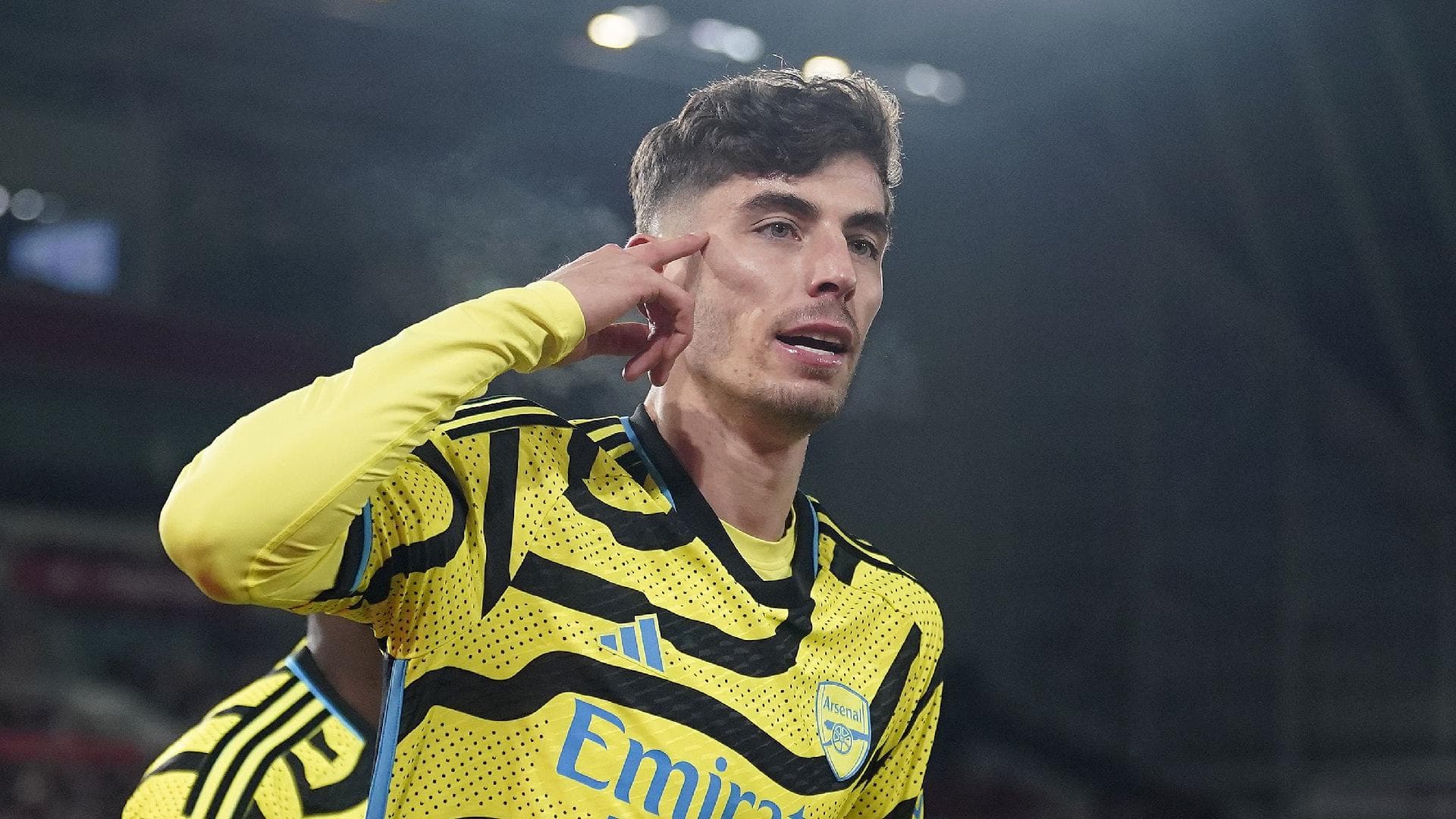 Kai Havertz’s late goal lifts Arsenal to Premier League summit