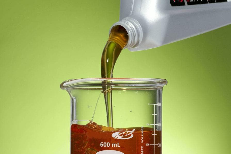 Sourcing Base Oils and Fine Chemicals From Asia: What Buyers in the Caribbean and Americas Need to Know