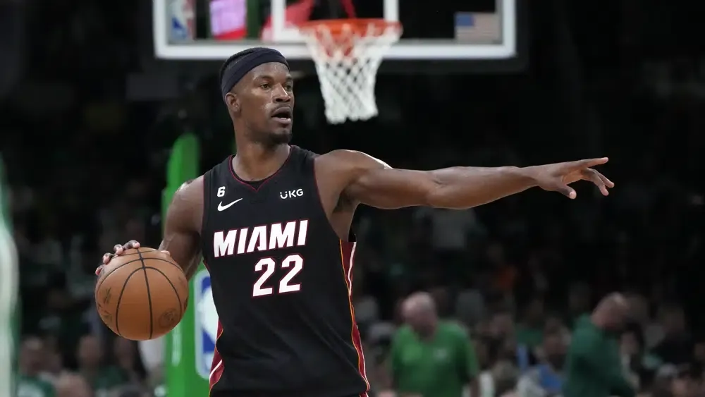 Heat outlasts Detroit Pistons 103-102 in thrilling season opener