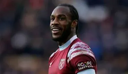 Antonio secures win for Hammers with a brace