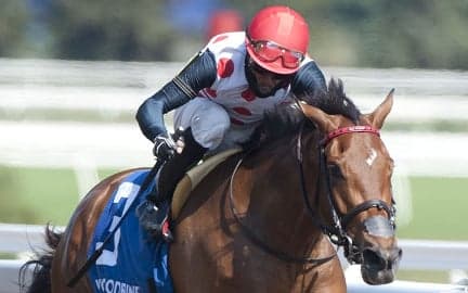 Patrick Husbands Wins Glorious Song with Strong Stretch Run