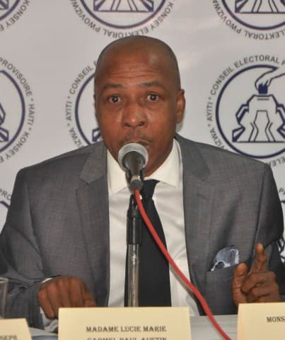 Two state officials quit Haiti's electoral council amid protests