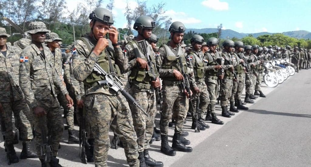Nearly 10,000 Soldiers from DR Deployed to Border with Haiti