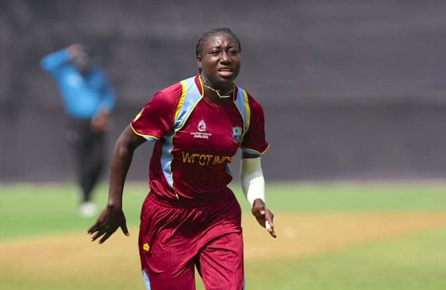 Stafanie Taylor hundred hands Jamaica win, record total puts Barbados on top