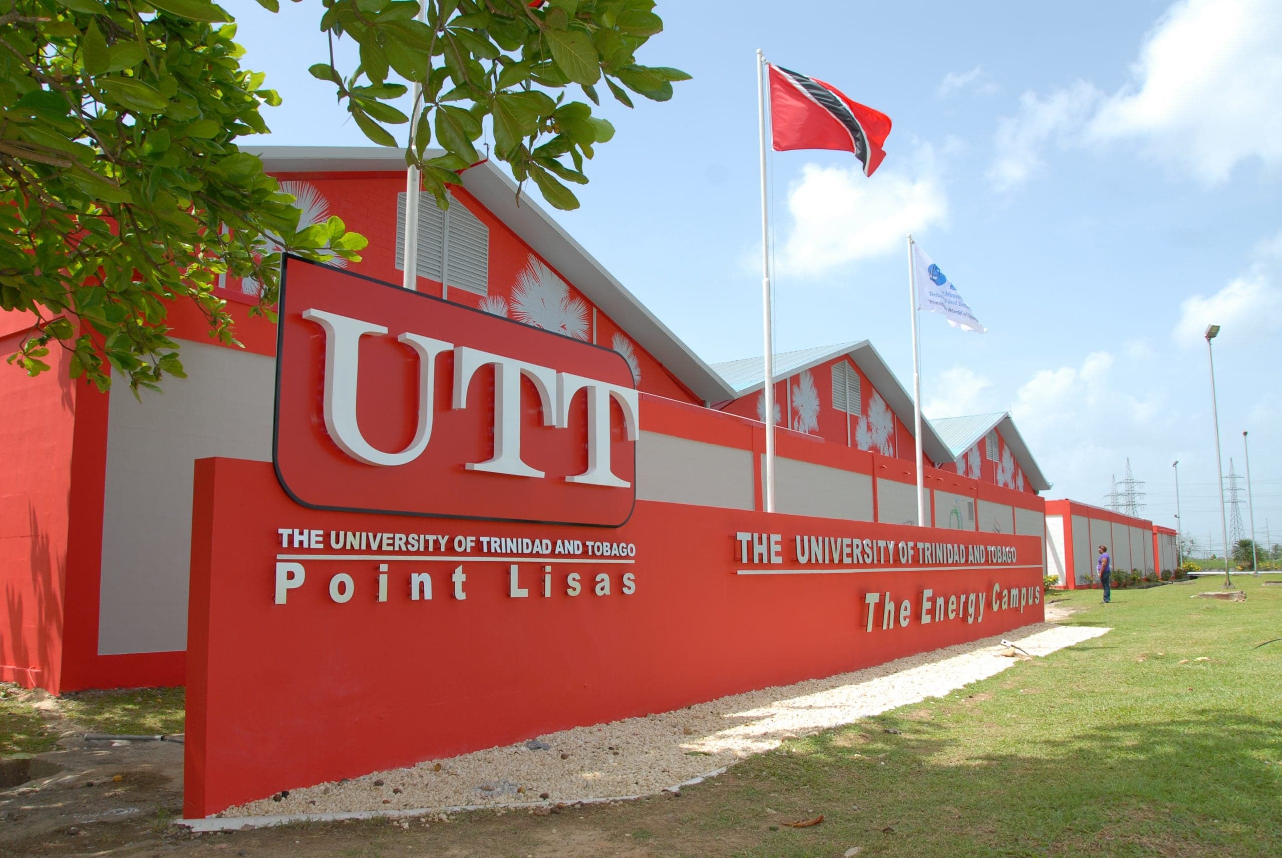 Trinidad & Tobago Government Announces Drastic Changes to National Scholarships