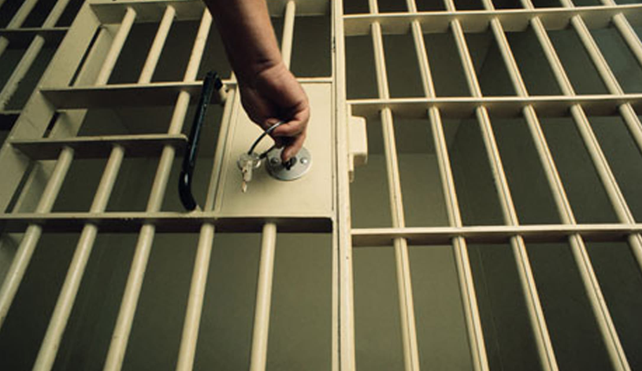 Bahamas launches electronic bail system