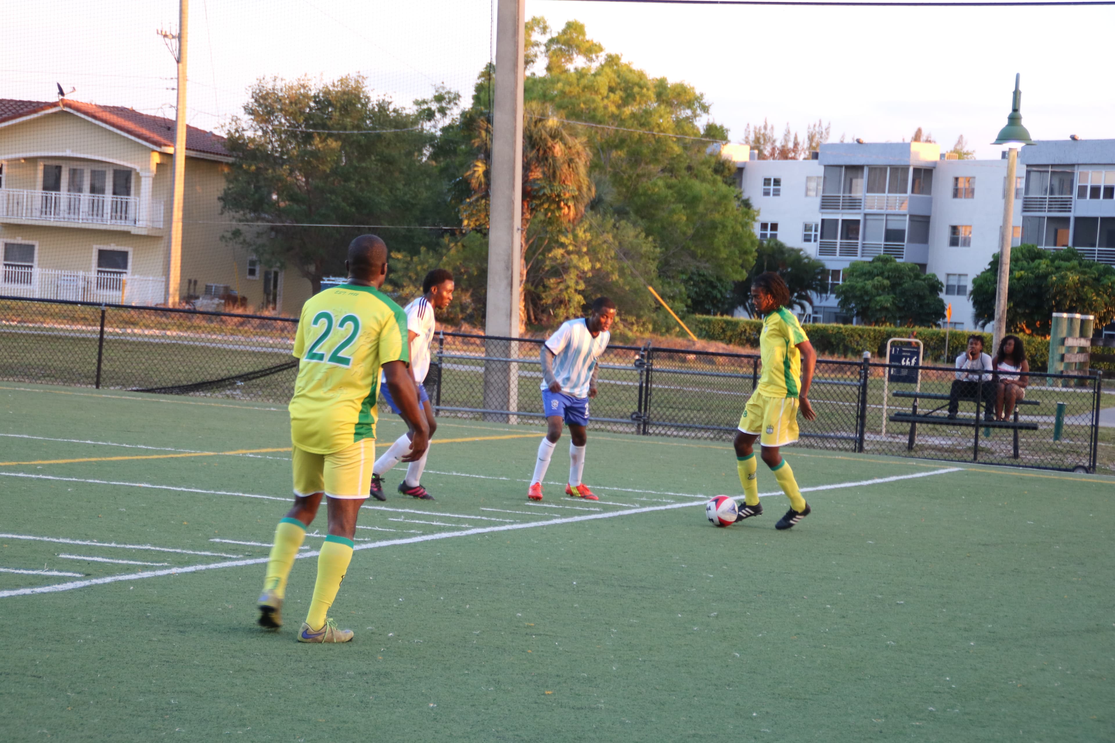 Lauderdale Blazers clip Lauderdale Juniors in Casa Super League