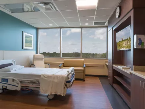 AdventHealth, Andrews Memorial Hospital donate $27.7M in hospital beds to Jamaican Health Ministry