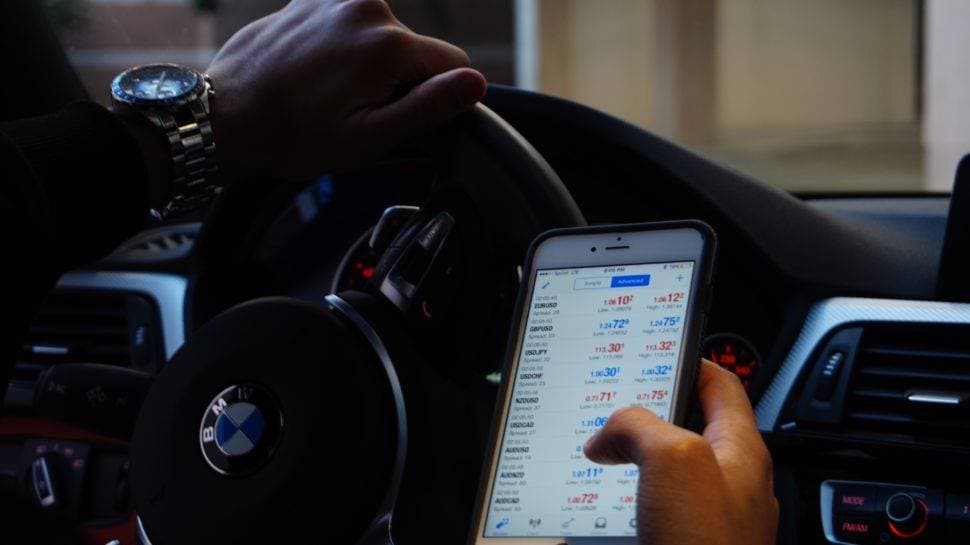 Florida's Handheld Cellphone Ban Goes Into Effect October 1