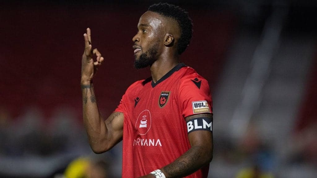 Schantz Returns Following Reggae Boy Scandal