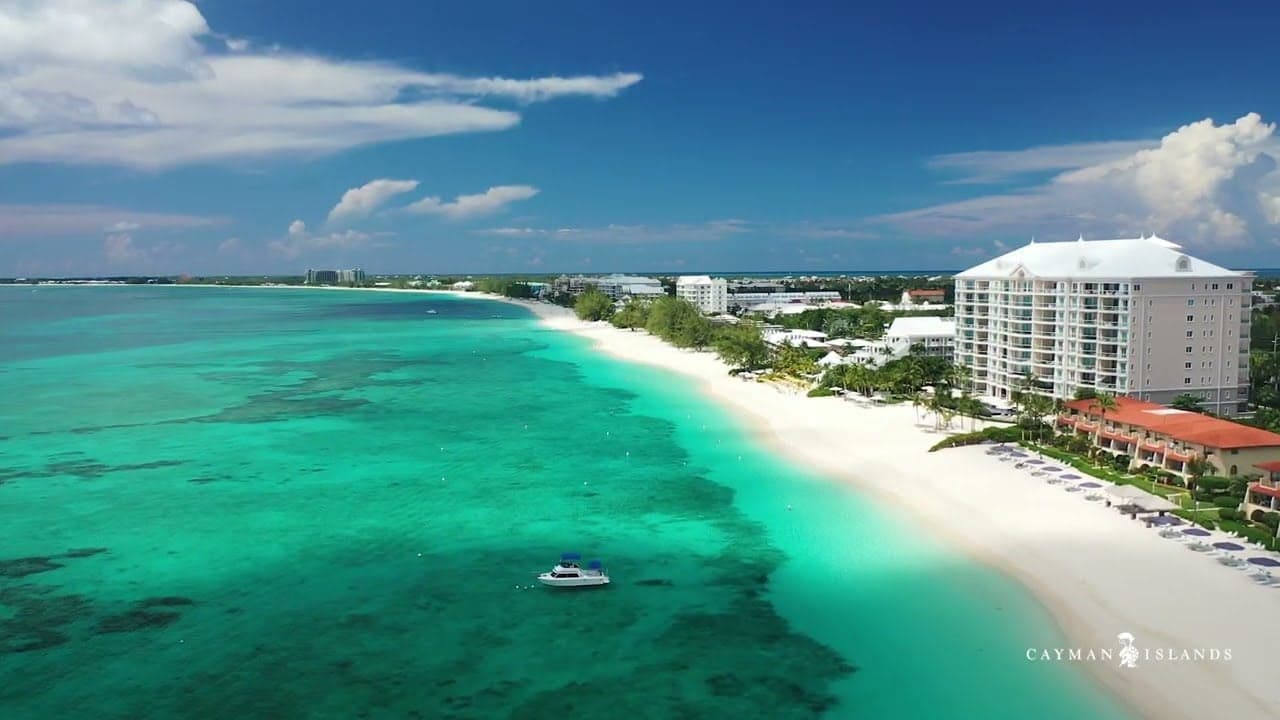 Cayman: The Caribbean country where the rich reside