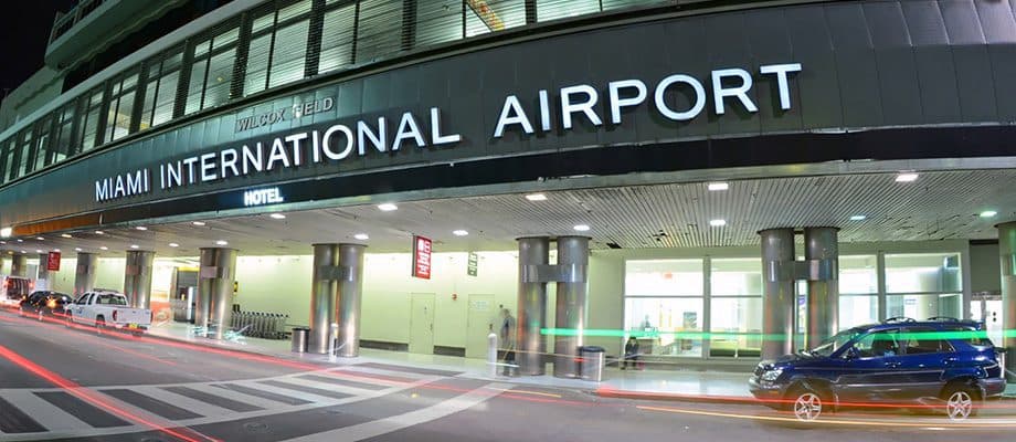 First direct US–Venezuela flight in seven years set to land in Caracas