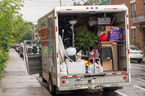 The Moving Day Domino Effect: How Small Planning Mistakes Turn Into Big Expenses