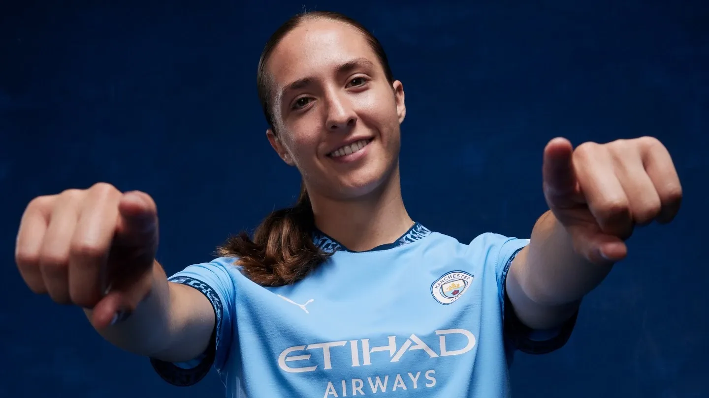 Shaw and Layzell lead City to 2-0 triumph over holders Barcelona in Women’s Champions League