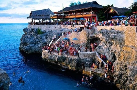 Jamaica's Entertainment Industry Stakeholders Lash Out at Gov't for Mocha Fest Hypocrisy