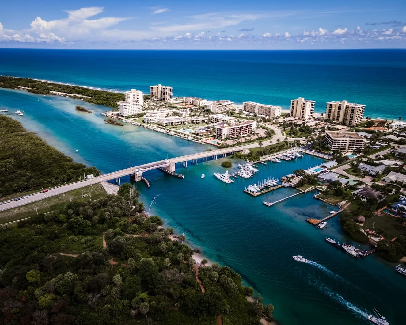 What to Know About Managing a Residential Community in South Florida