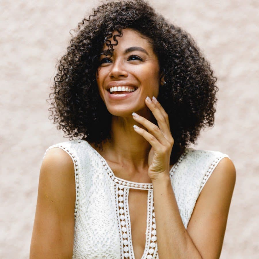 Yendi Phillipps Ties the Knot