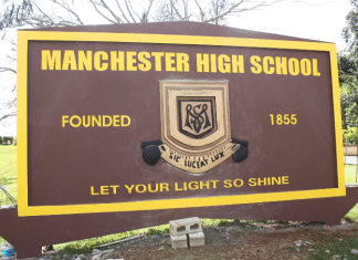 Manchester High School Alumni hosts fundraising event