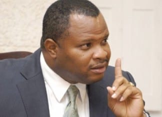 Barbados gov’t mulls new cell phone policy