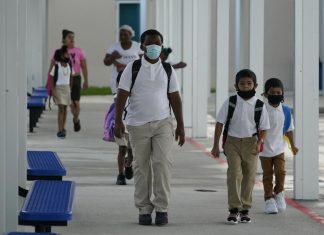 Broward school board to vote on district-wide uniform policy broward school students