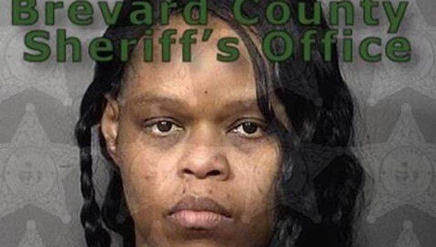 Florida woman Anaya Smith made bomb threats to sons school