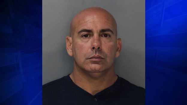 Florida police lieutenant Braulio Gonzalez gets life for molesting sisters
