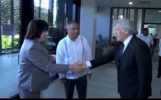 OAS Secretary General urges continued cooperation between Belize and Guatemala despite border dispute
