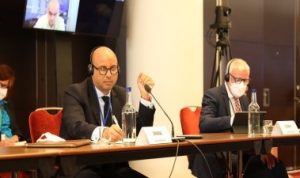 Simon Stiell at a-pre Cop meeting in the UK last year.