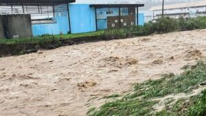 One death reported in Guadeloupe following passage of Tropical Storm Fiona