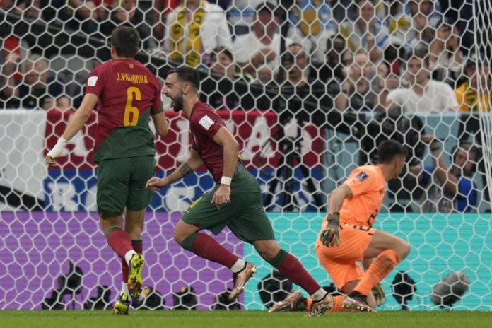 Portugal advances to last 16, beats Uruguay 2-0 at World Cup