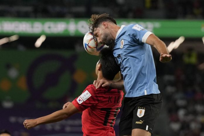 South Korea holds Uruguay to 0-0 draw at World Cup