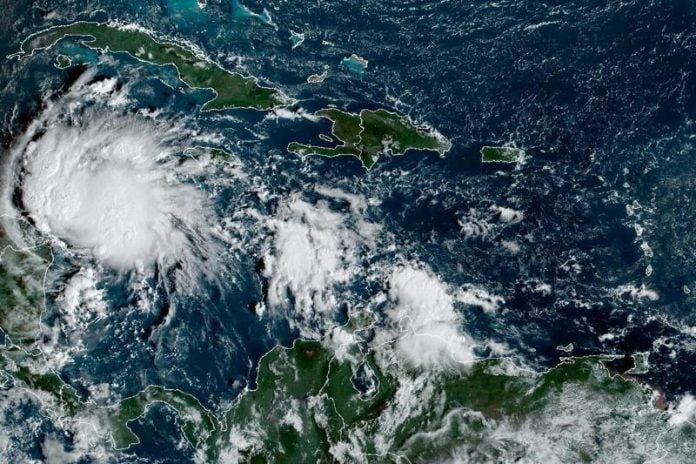 Hurricane Lisa makes landfall in Belize