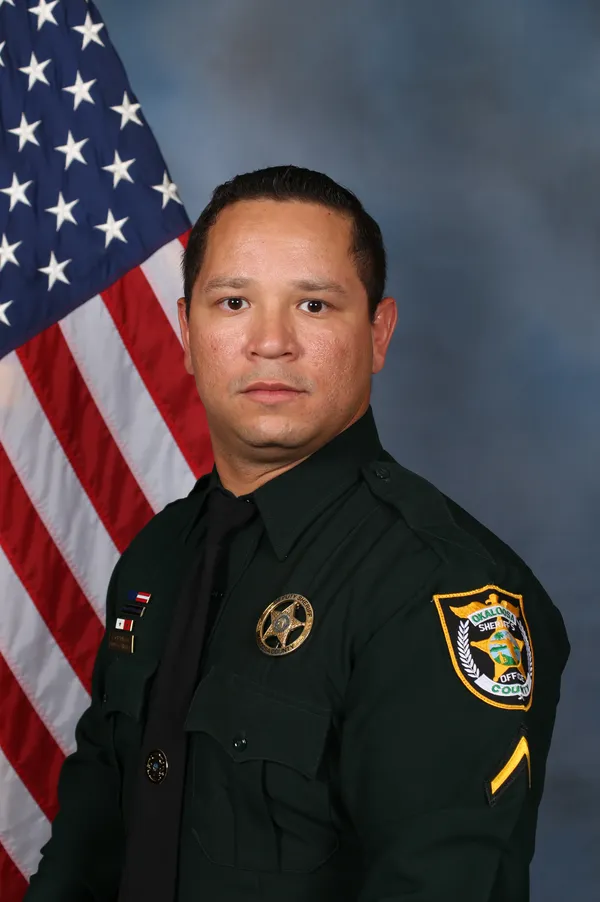 Florida deputy fatally shot during Christmas Eve standoff