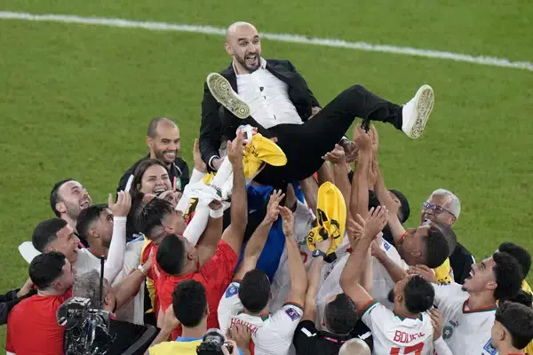 Morocco reaches last 16 of World Cup, beats Canada 2-1