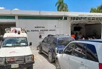 Raoul Pierre Louis hospital