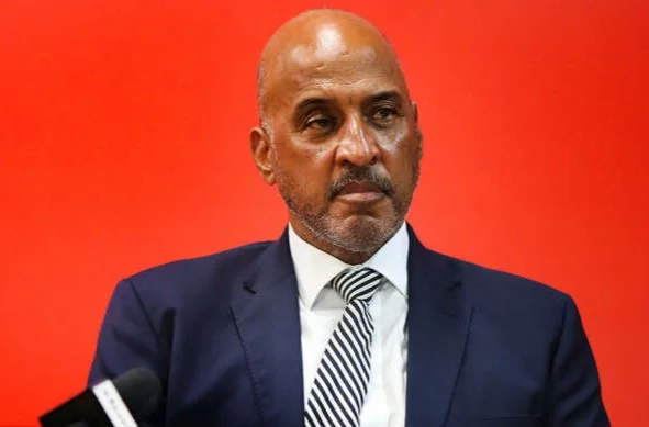 Bermuda’s Opposition leader apologizes, makes U-turn on planned travel fees policy
