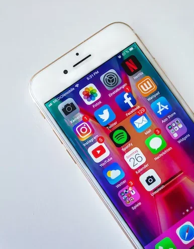 American Psychological Association Releases New Guidelines for Teens' Use of Social Media