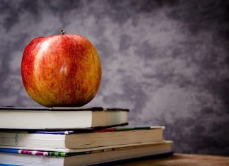 Hundreds of teachers in Trindad and Tobago still awaiting backpay teacher